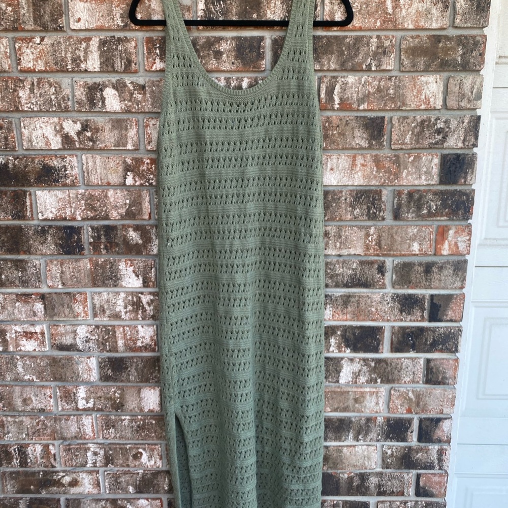 NWT Old Navy Sage Green Crochet Maxi Dress
